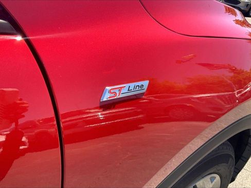 Used 2025 Ford Escape ST-Line FWD image 8