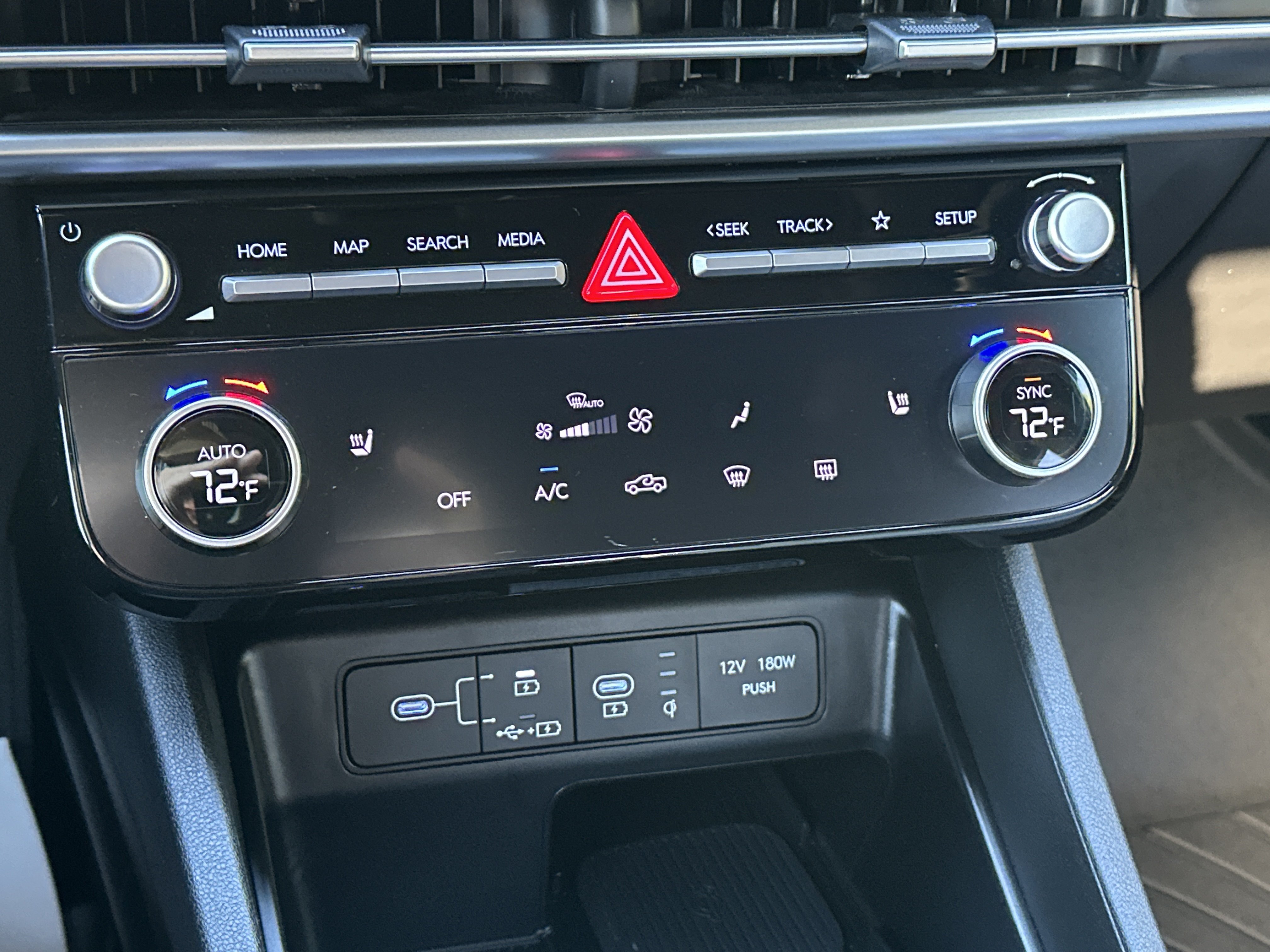 Certified 2025 Hyundai Santa Cruz SEL AWD/4WD image 19