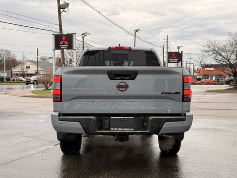 Used 2024 Nissan Frontier PRO-4X w/ Pro Premium Package image 7