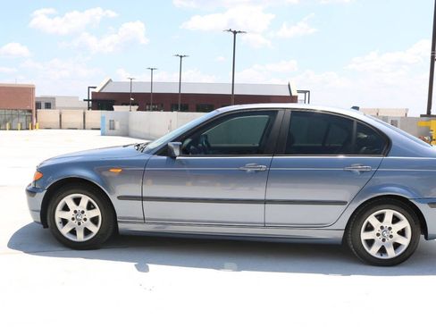 Used 2004 BMW 325xi Sedan AWD/4WD image 44