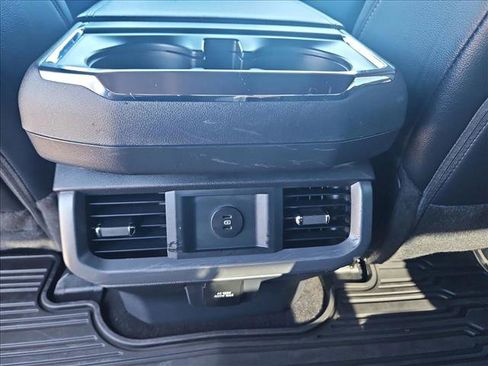 Used 2025 Ford F150 Lariat w/ Equipment Group 501A Mid image 17