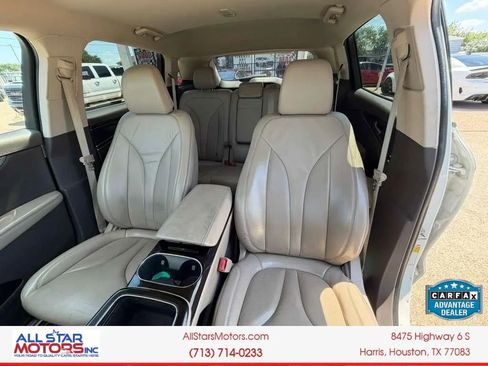 Used 2021 Lincoln Nautilus FWD w/ Equipment Group 101A image 19