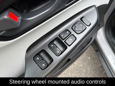 Used 2023 Hyundai Kona SEL w/ Cargo Package image 12