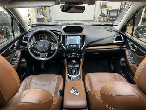 Used 2019 Subaru Forester Touring w/ Popular Package #3 image 14