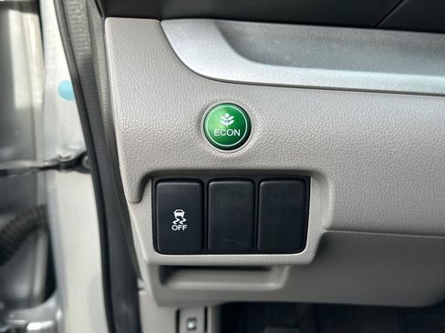 Used 2013 Honda CR-V EX image 19