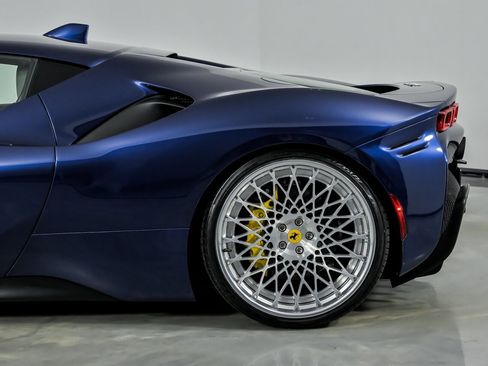 Used 2023 Ferrari SF90 Stradale image 8