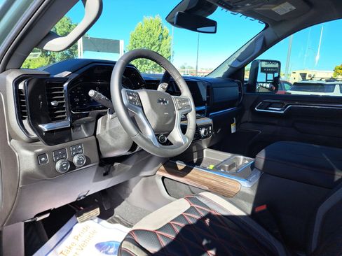 New 2025 Chevrolet Silverado 2500 LT w/ Trail Boss Package image 28