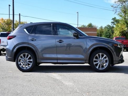 New 2025 MAZDA CX-5 AWD 2.5 S w/ Premium Plus Pkg image 8