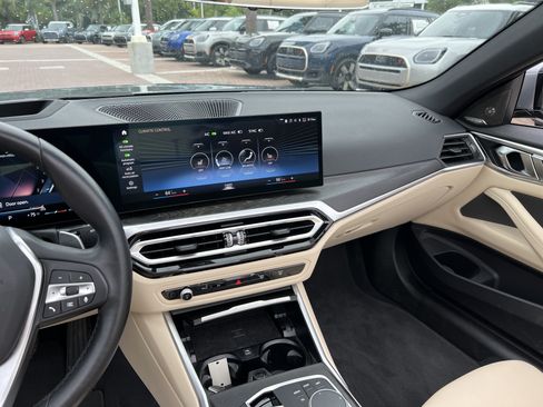Certified 2024 BMW 430i Convertible w/ Premium Package RWD image 30