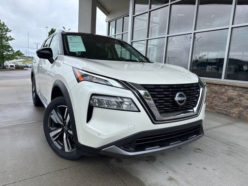 Used 2023 Nissan Rogue SL w/ SL Premium Package AWD/4WD image 1