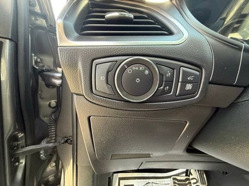 Used 2023 Ford Escape ST-Line Select w/ Tech Pack #2 image 16