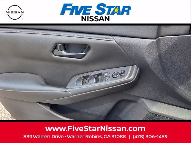 Used 2025 Nissan Sentra S FWD image 27