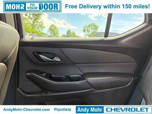 Used 2023 Chevrolet Traverse RS w/ LPO, Floor Liner Package AWD/4WD image 34