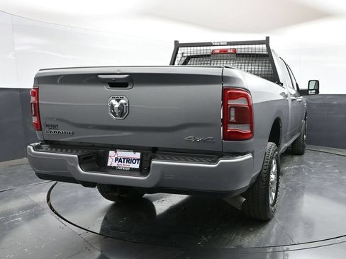 Used 2024 RAM 2500 Laramie AWD/4WD image 2