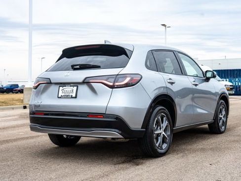 Used 2024 Honda HR-V EX-L image 7