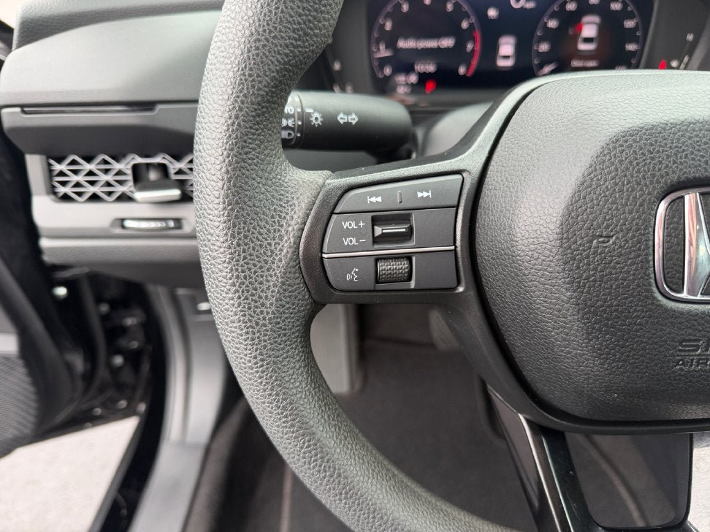 Used 2023 Honda Accord EX image 15