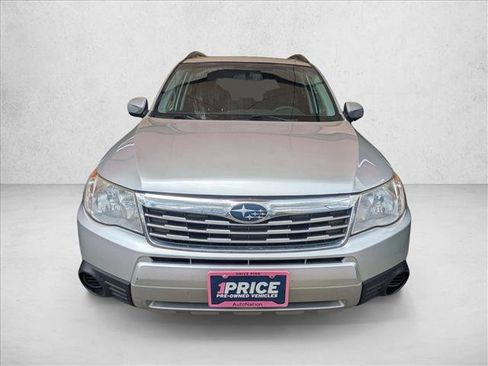 Used 2009 Subaru Forester 2.5X w/ Popular Equipment Group 1B AWD/4WD image 2