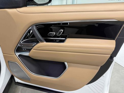 Used 2025 Land Rover Range Rover Long Wheelbase Autobiography image 77