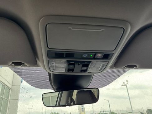 Used 2024 Honda Odyssey Touring image 30