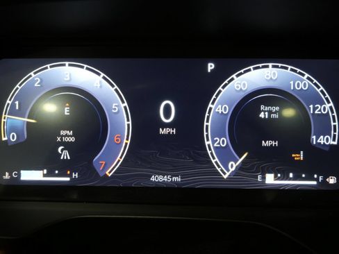 Used 2023 Jeep Grand Cherokee L Summit AWD/4WD image 17