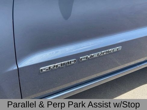 Certified 2019 Jeep Grand Cherokee Overland AWD/4WD image 13
