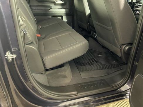 Used 2024 GMC Sierra 1500 Elevation image 13