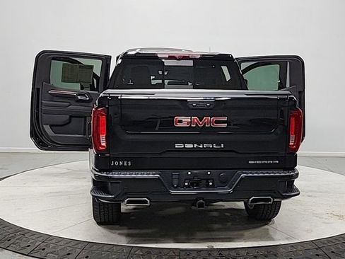 Used 2024 GMC Sierra 1500 Denali w/ Denali Reserve Package AWD/4WD image 14