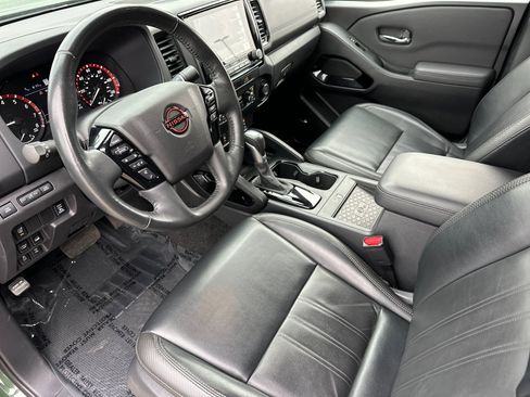 Used 2022 Nissan Frontier PRO-4X w/ Pro-4X Premium Package image 9