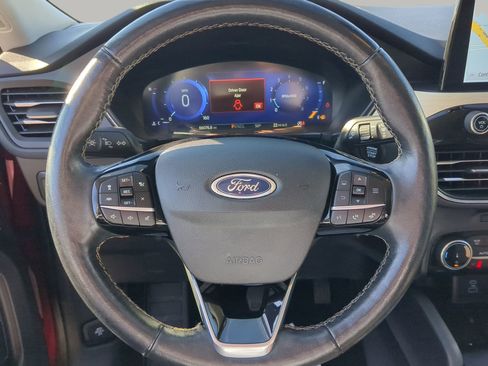 Certified 2022 Ford Escape Titanium w/ Titanium Elite Package AWD/4WD image 62