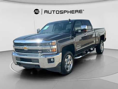Used 2015 Chevrolet Silverado 2500 LTZ w/ Duramax Plus Package image 4