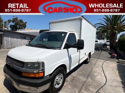 Used 2013 Chevrolet Express 3500 w/ Chrome Appearance Package image 1