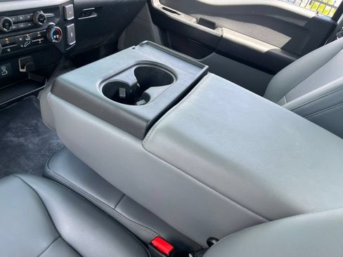 Used 2024 Ford F150 XL RWD image 23