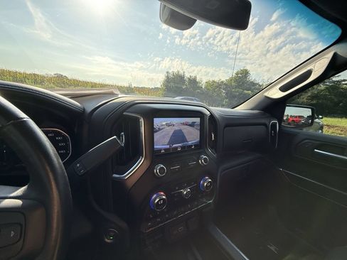 Certified 2021 GMC Sierra 1500 AT4 w/ AT4 Value Package AWD/4WD image 21