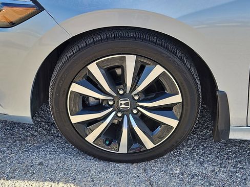 Used 2022 Honda Civic EX image 14