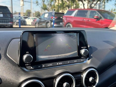 Used 2025 Nissan Sentra S FWD image 20