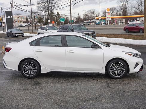 Used 2023 Kia Forte GT-Line image 18