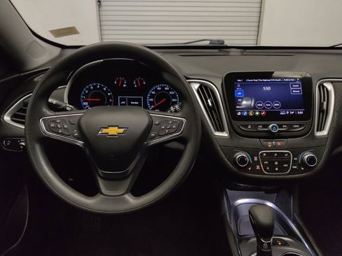 Used 2024 Chevrolet Malibu LT FWD image 22