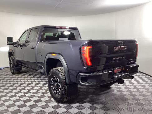 Used 2024 GMC Sierra 2500 AT4X AWD/4WD image 7