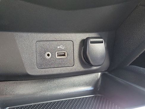 Used 2020 Nissan Rogue Sport S AWD/4WD image 26