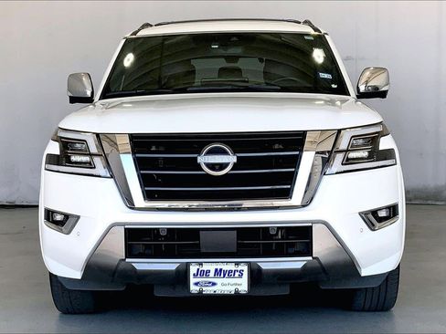 Used 2023 Nissan Armada Platinum w/ Cargo Package image 3
