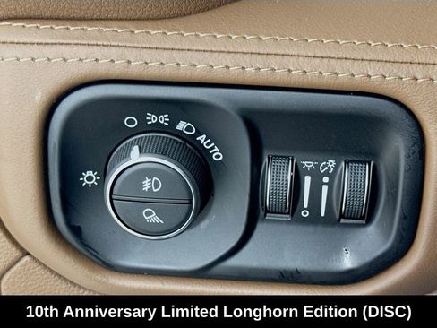 Used 2021 RAM 1500 Limited AWD/4WD image 15