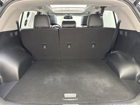 Certified 2022 Kia Sportage EX w/ EX Technology Package image 29