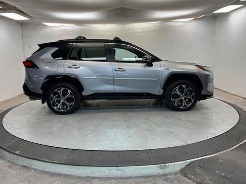 Used 2023 Toyota RAV4 XSE image 7