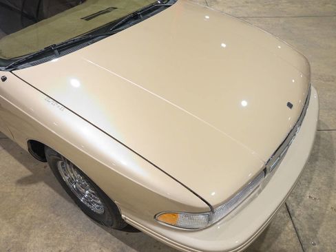 Used 1996 Chevrolet Caprice Classic image 18