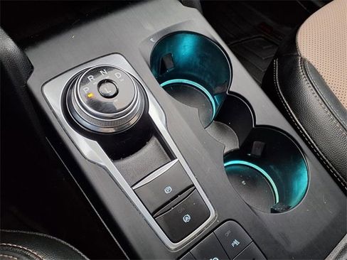 Used 2021 Ford Escape Titanium w/ Titanium Elite Package image 19