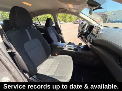 Used 2024 Nissan Sentra SV FWD image 21