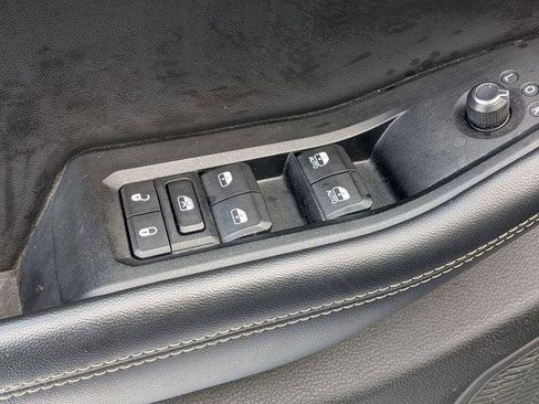 Certified 2023 Jeep Grand Cherokee L Limited image 15