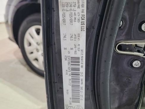 Used 2016 Dodge Journey SE image 36