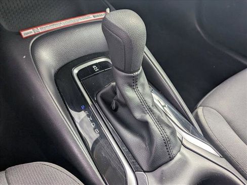 Certified 2025 Toyota Corolla LE image 13