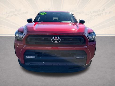 Used 2025 Toyota 4Runner SR5 image 9